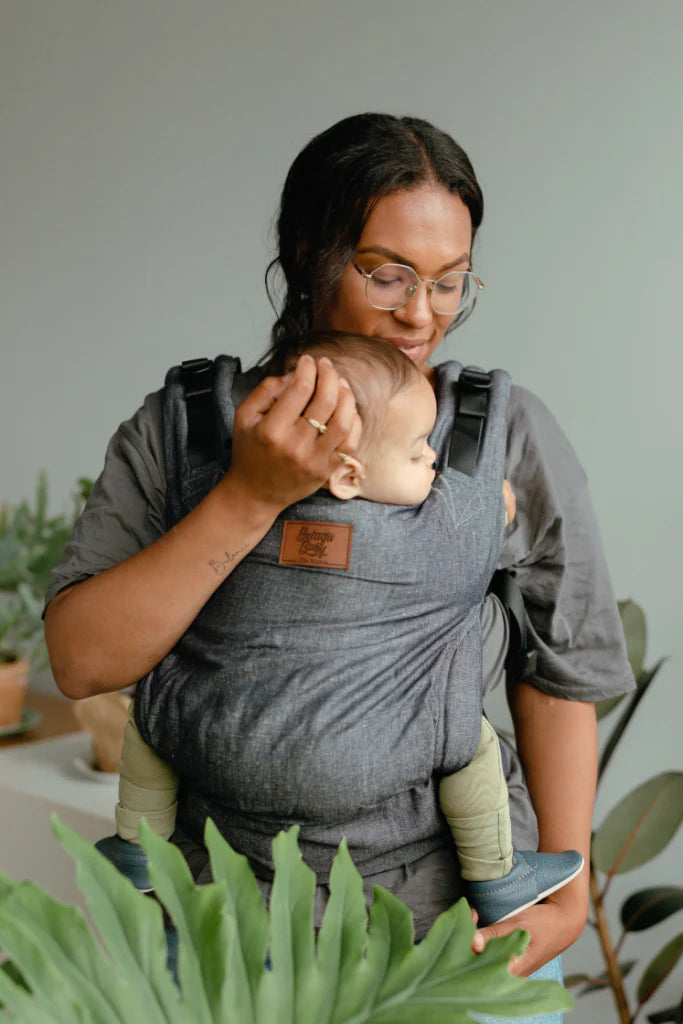 Beluga Baby Buckle Carrier Grey