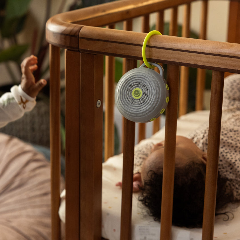 Yogasleep Hushh Compact Sound Machine
