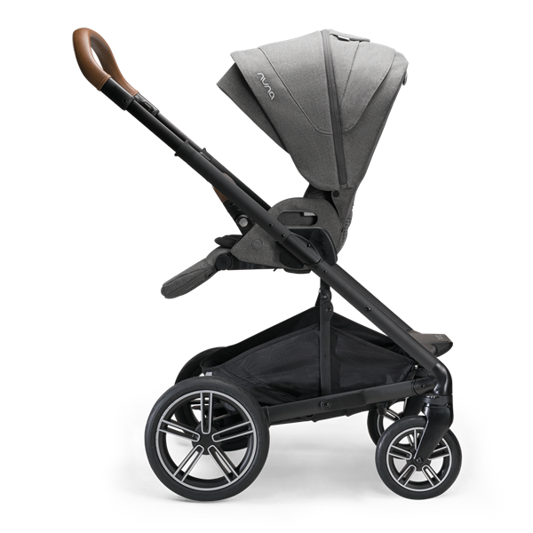 Nuna MIXX next + PIPA Travel Systems (backordered til mid Aug)