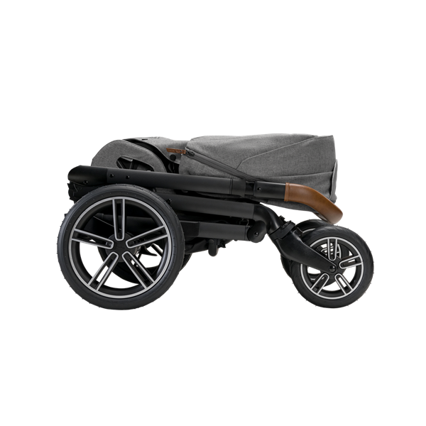 Nuna MIXX next + PIPA Travel Systems (backordered til mid Aug)