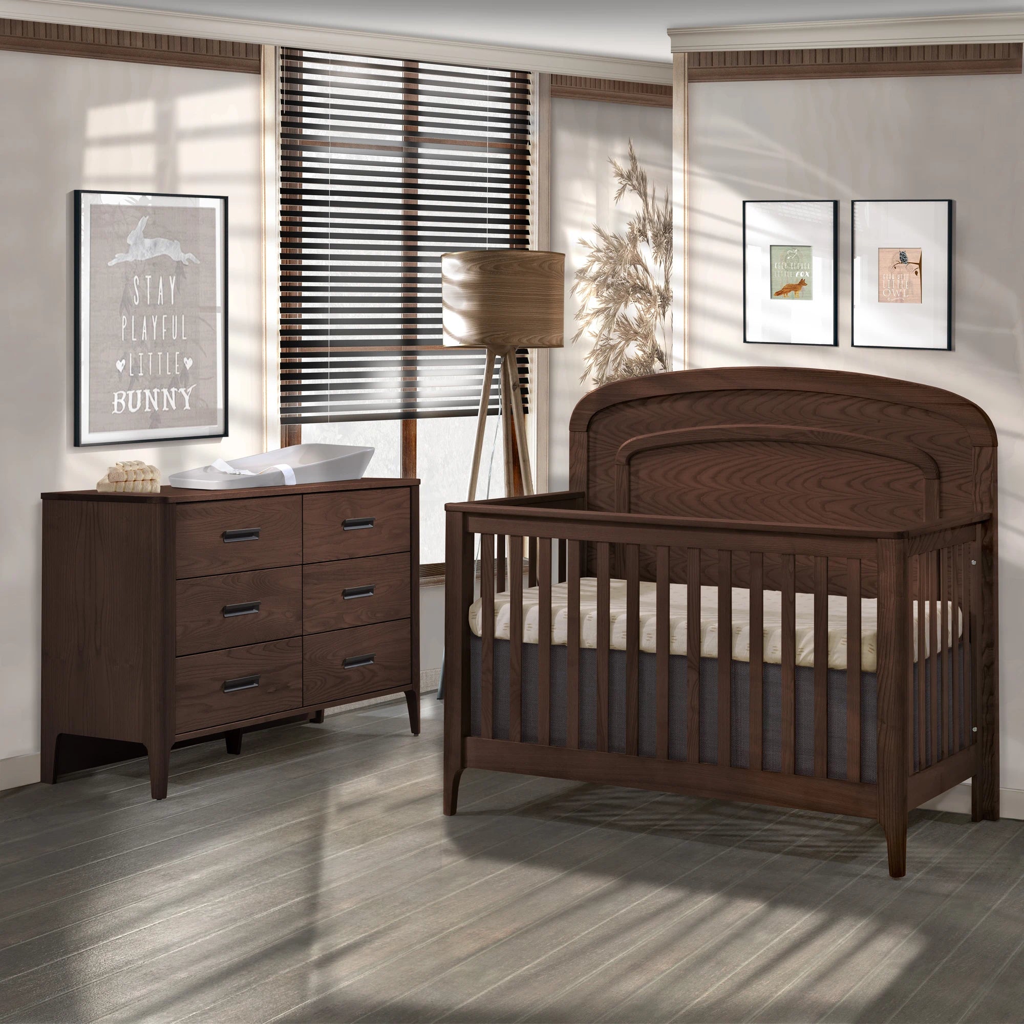 Natart Palo Convertible Crib with Arched Molding