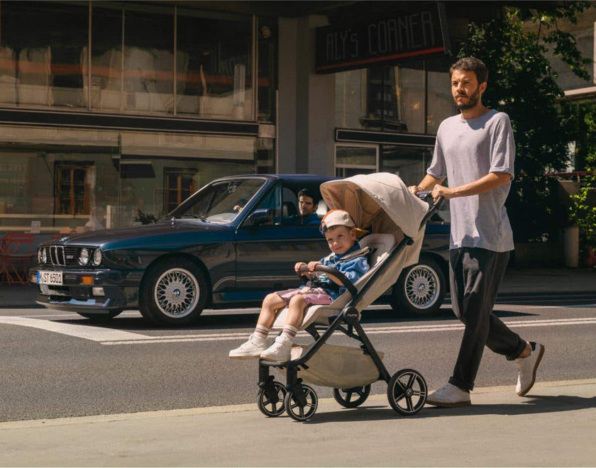 Nuna TRVL XL BMW Collection