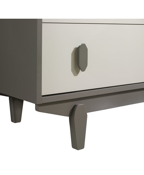 Tulip Tate Classic Crib & 3-Drawer Dresser Set (Floor Model)