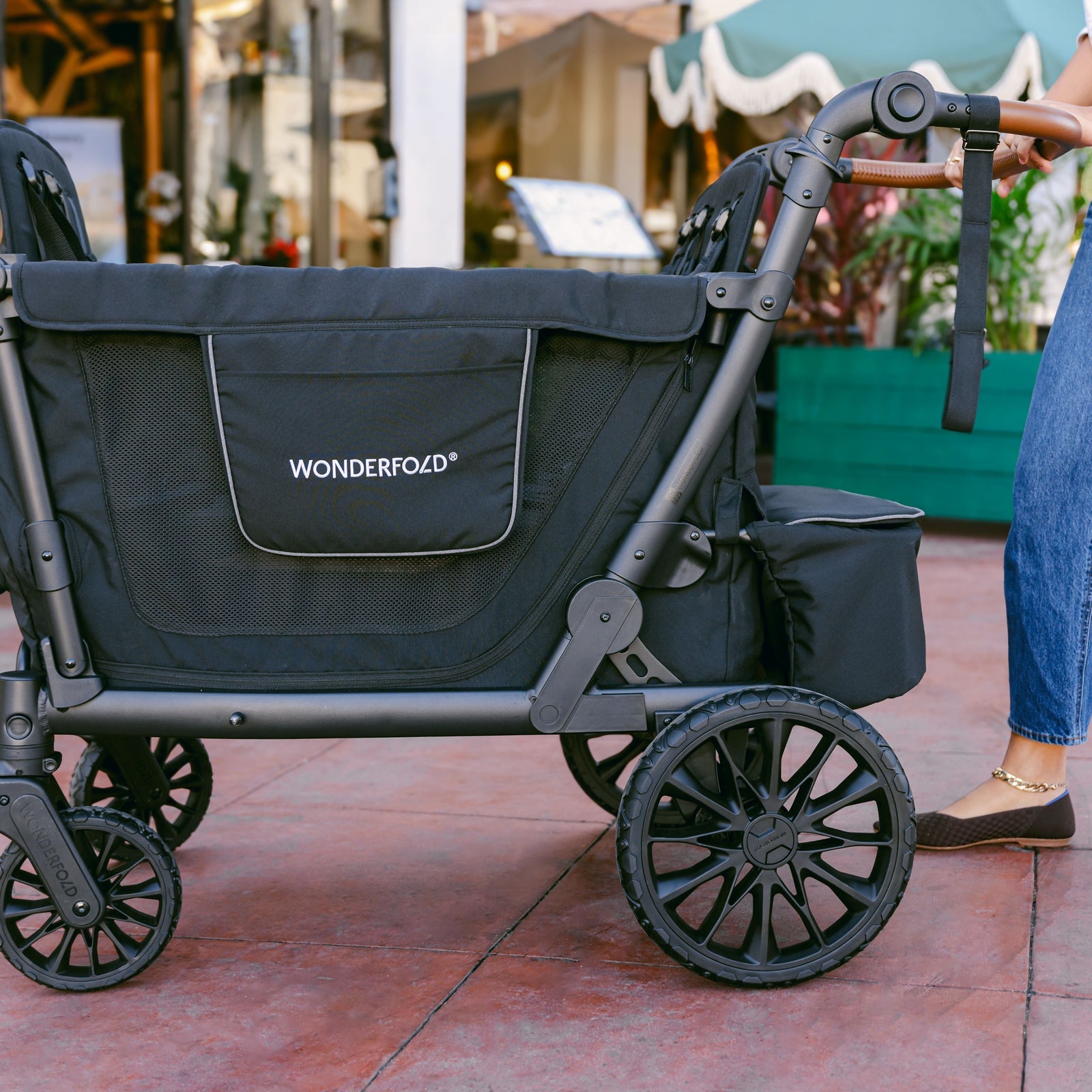 WonderFold L4 Stroller Wagon