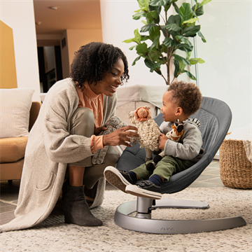 Nuna LEAF grow Swings with Toy Bar